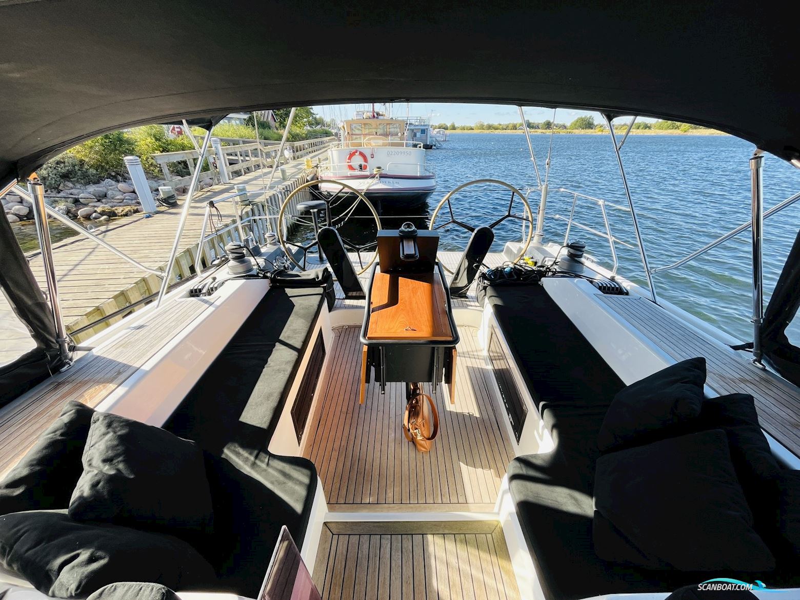 Hanse 545