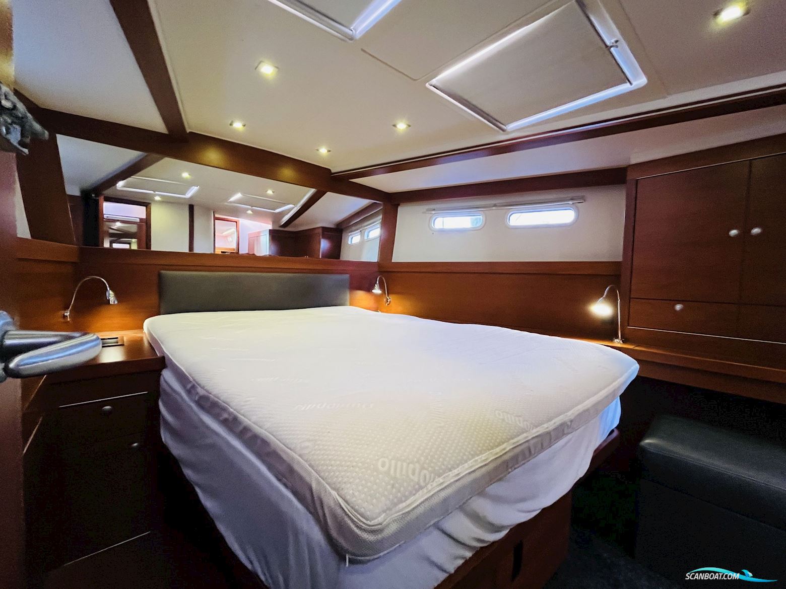 Hanse 545