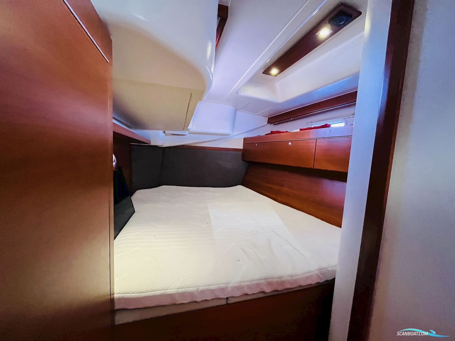 Hanse 545