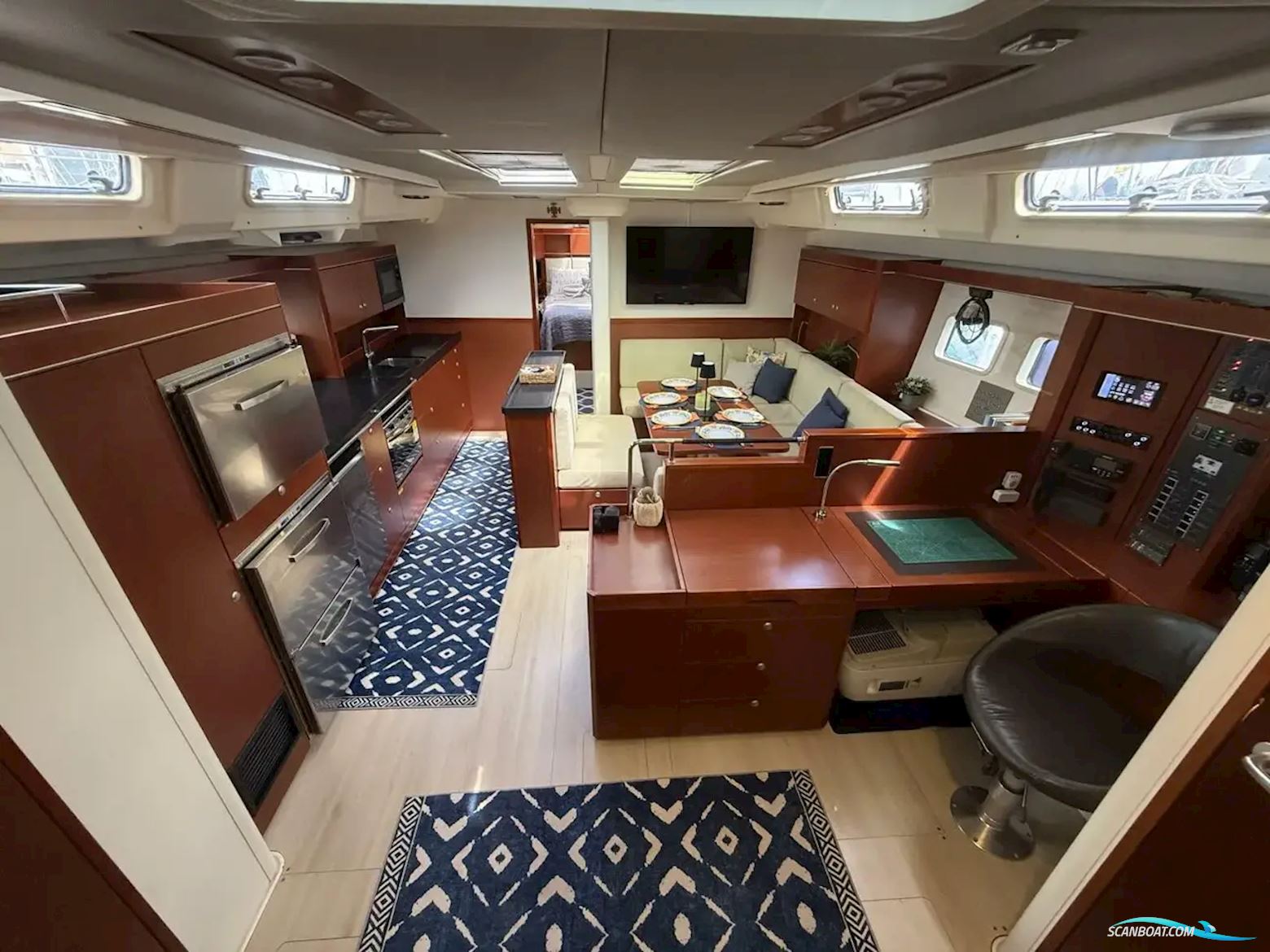 Hanse 575
