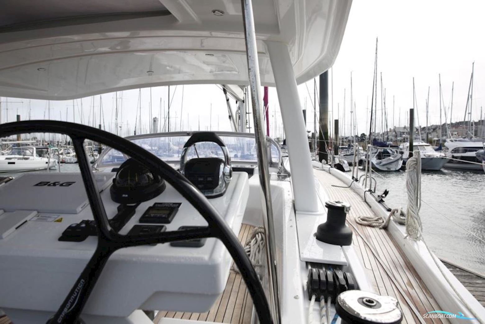 Hanse 588