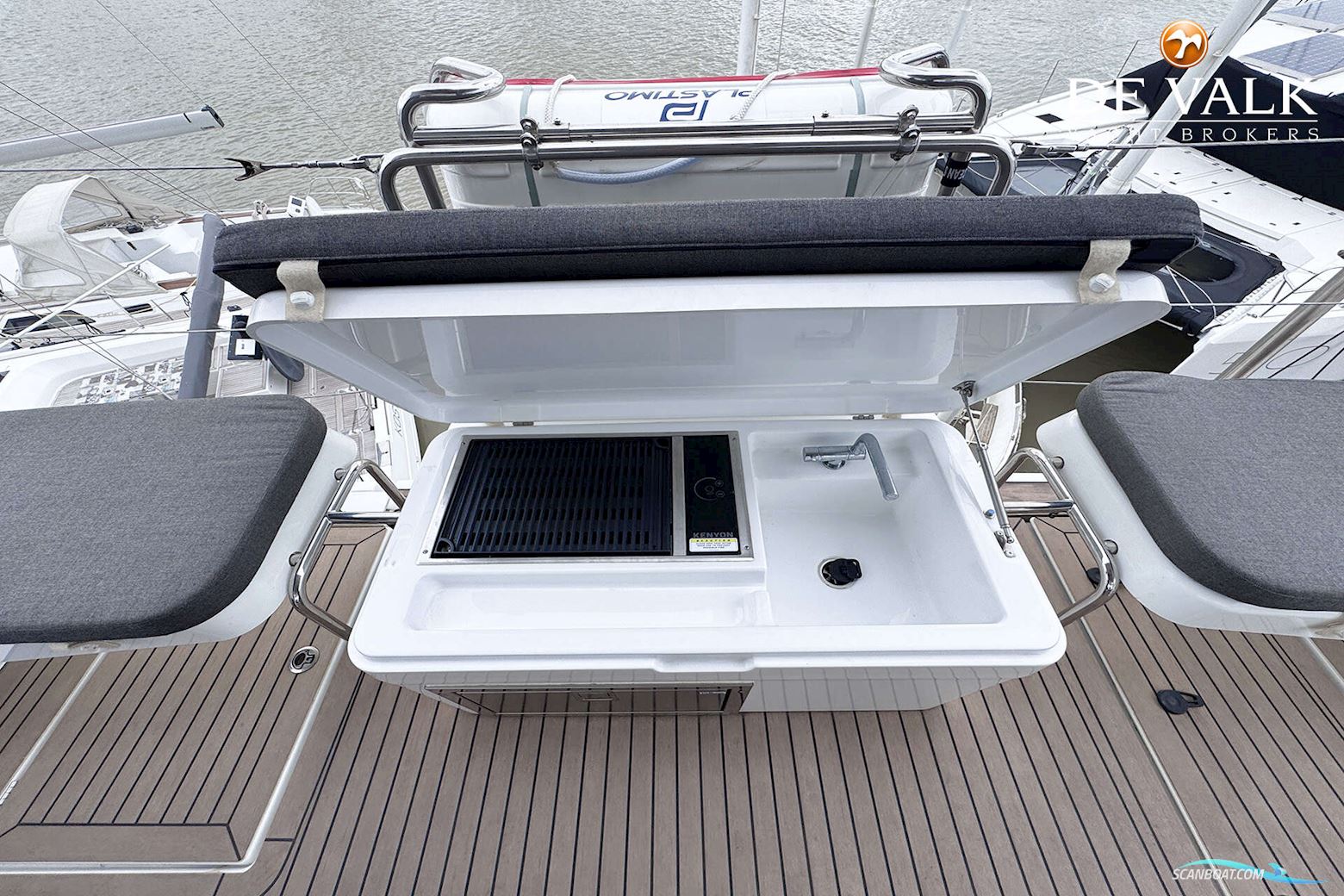 Hanse 588