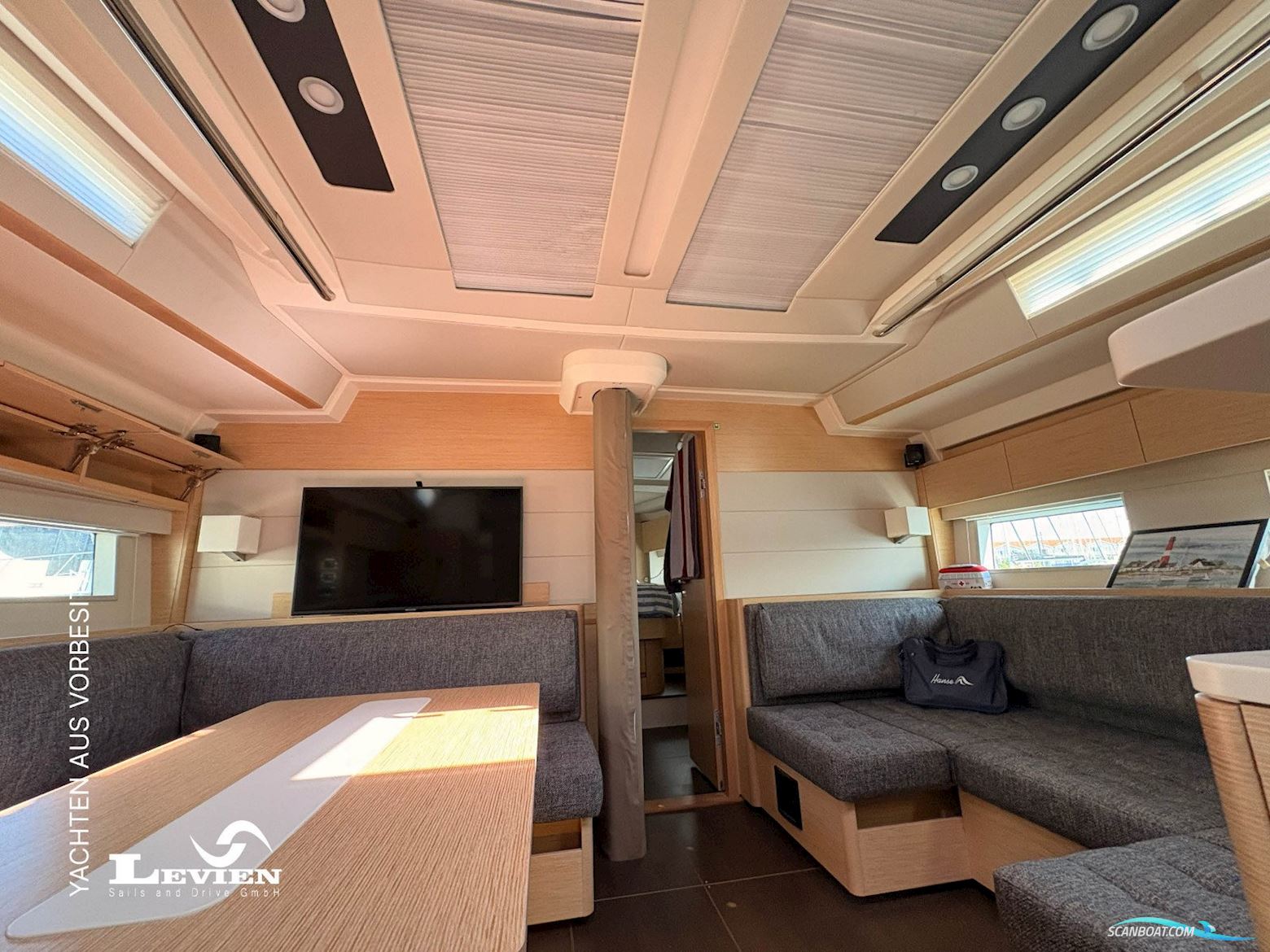 Hanse 588
