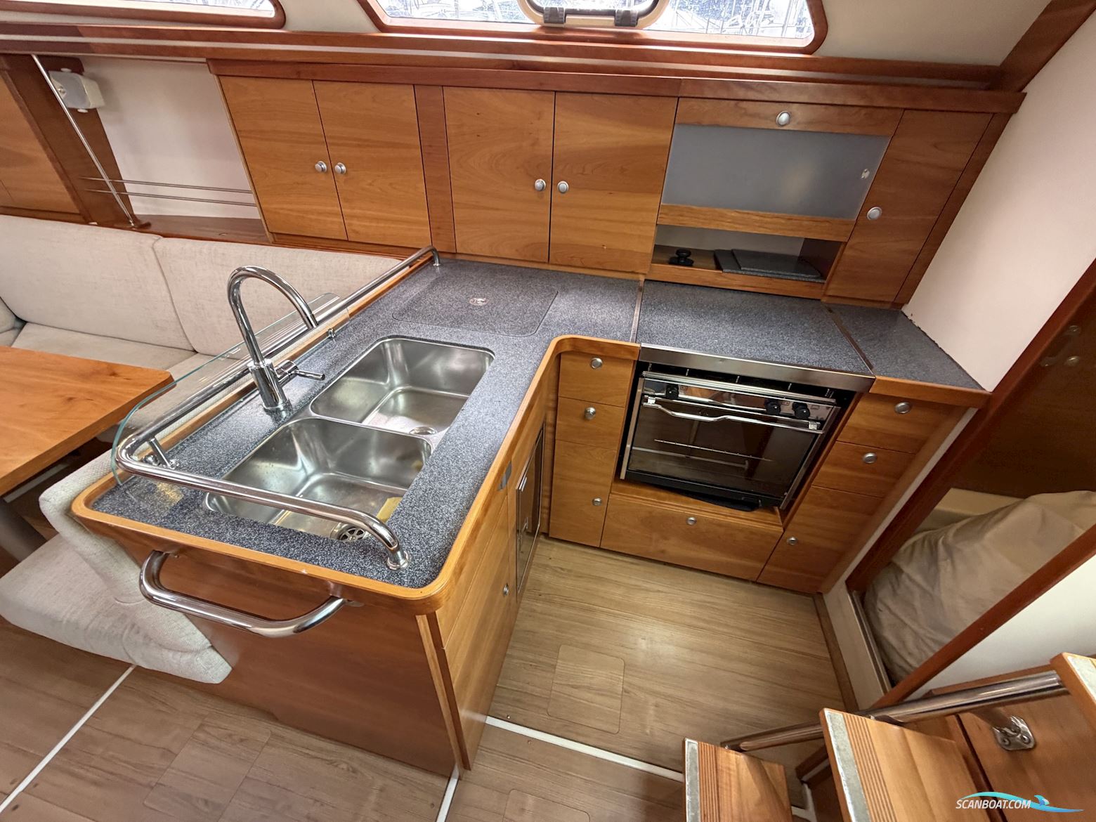 Hanse Hanse 370