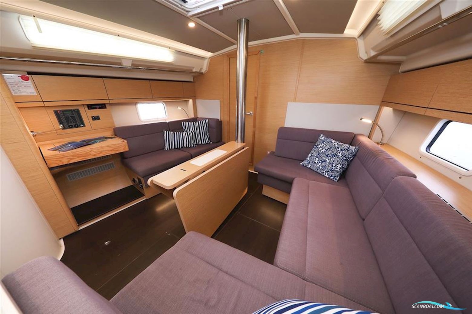 Hanse Yachts 418