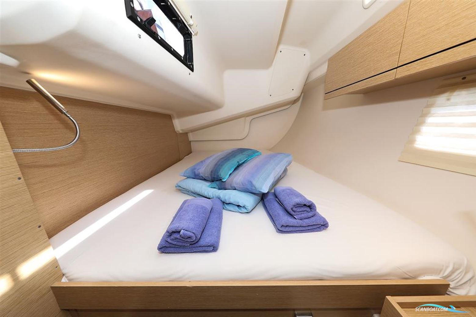 Hanse Yachts 418