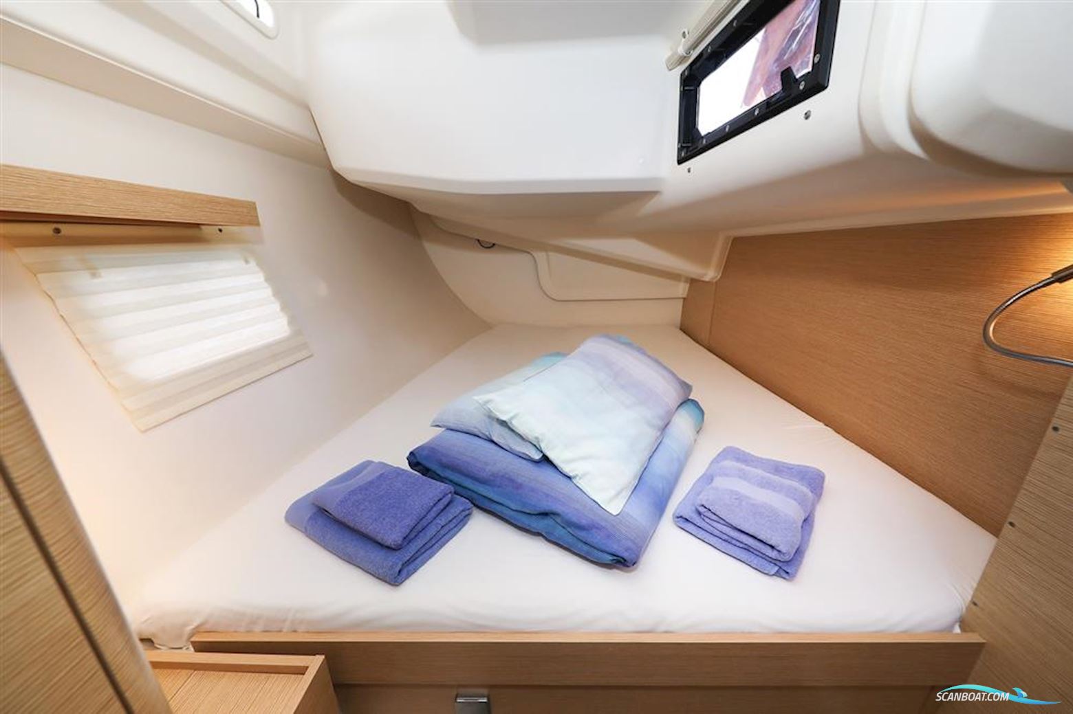 Hanse Yachts 418
