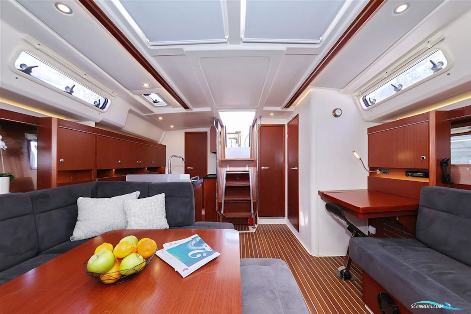 Hanse Yachts 455