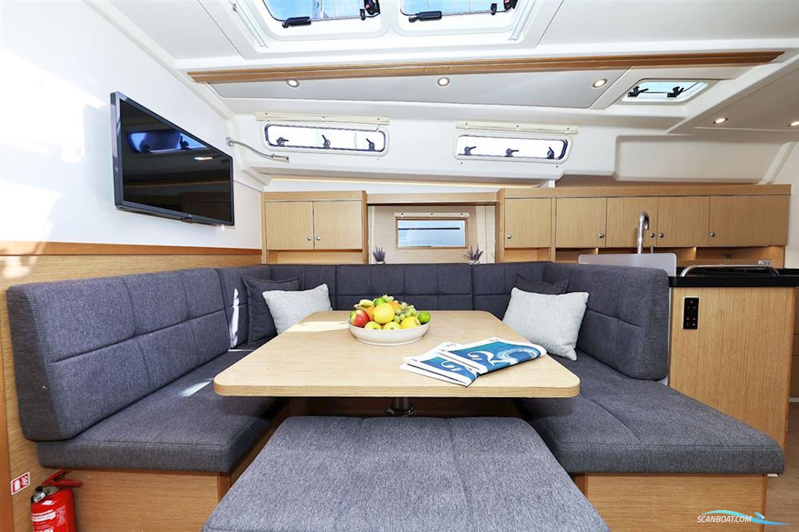 Hanse Yachts 455