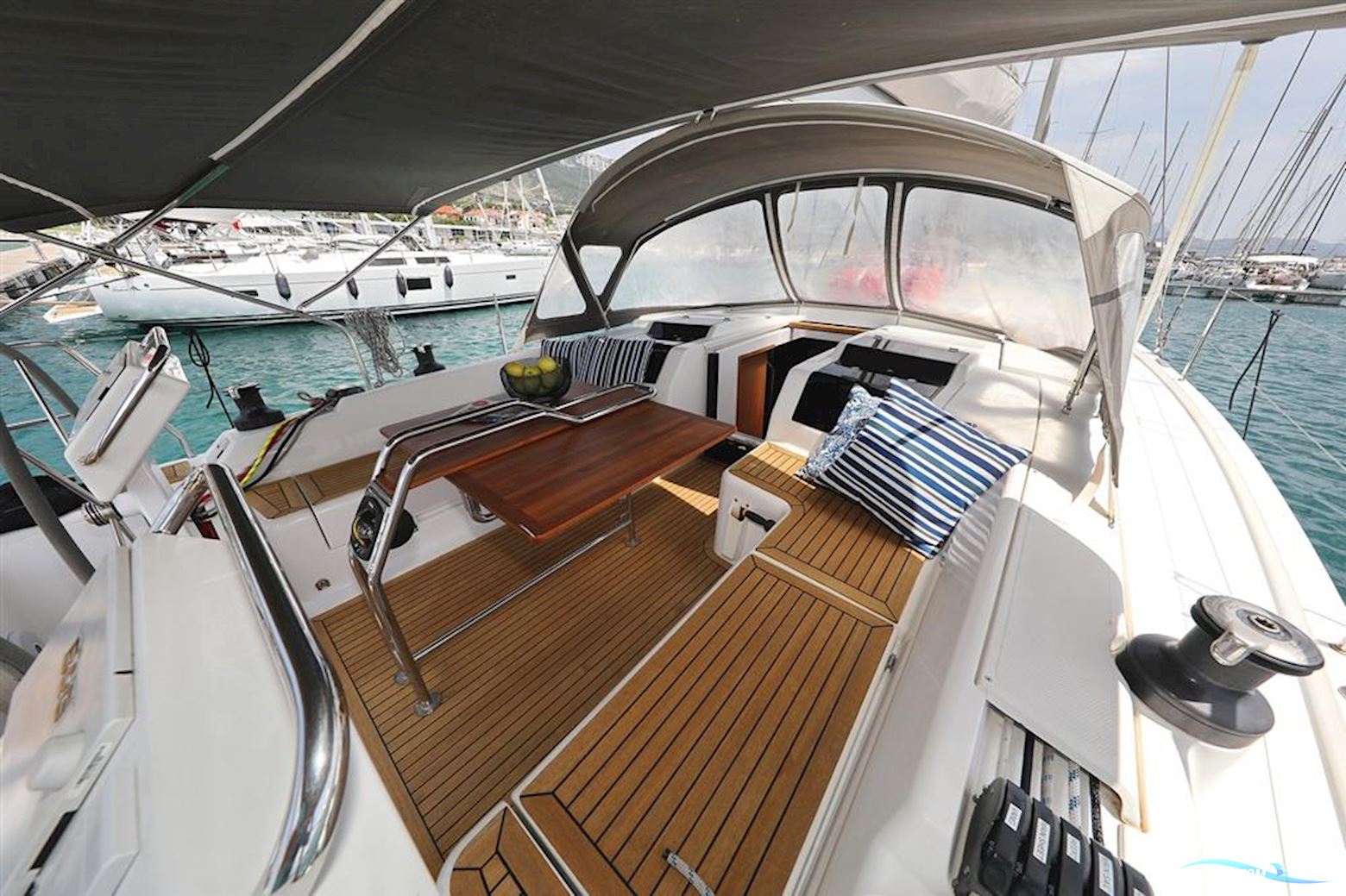 Hanse Yachts 455
