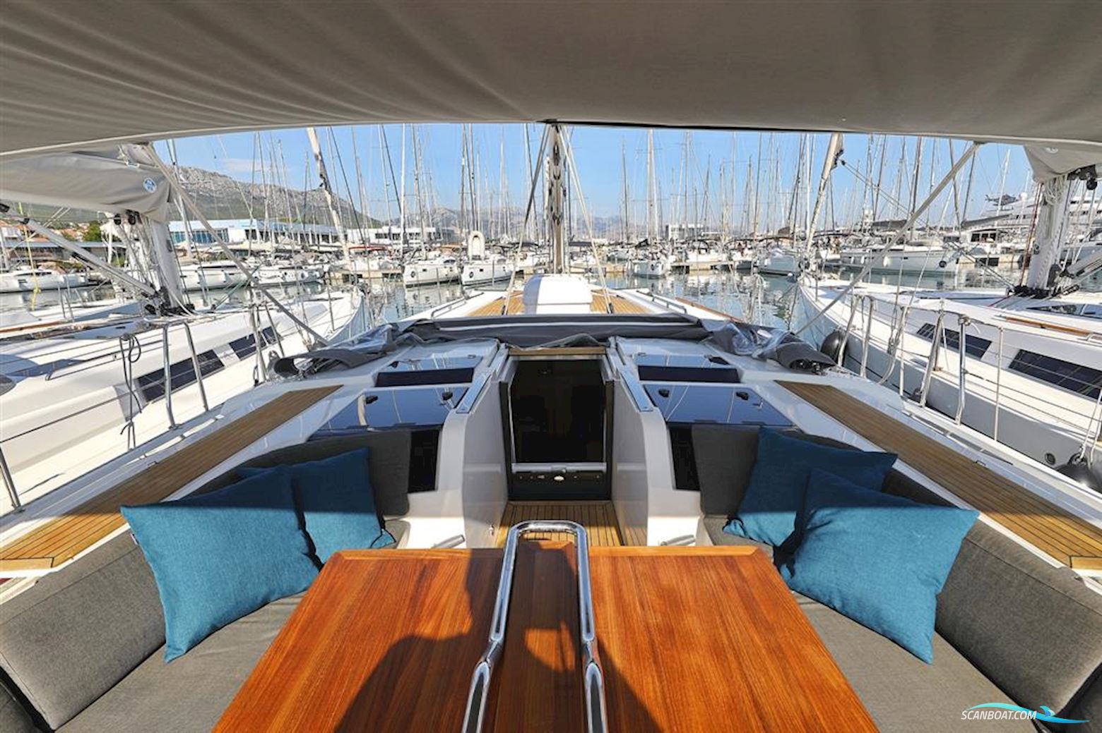 Hanse Yachts 505