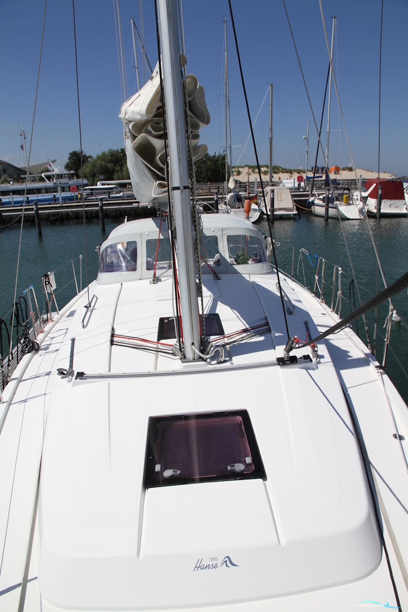 Hanse Yachts AG 385