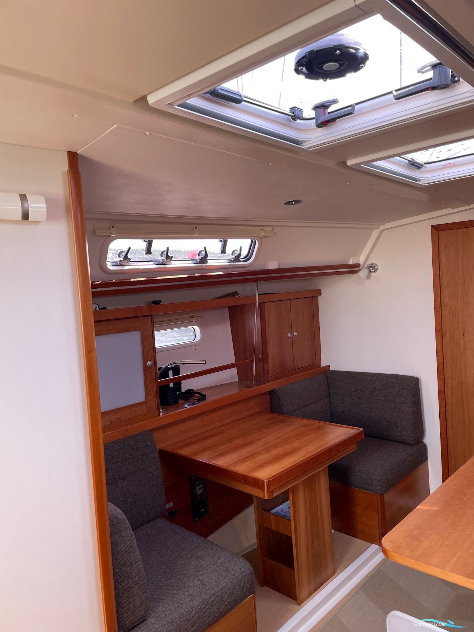 Hanse Yachts AG Hanse 400