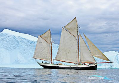 Haringlogger Sailingboat 1915, with Scania Vabis DS11 engine, The Netherlands