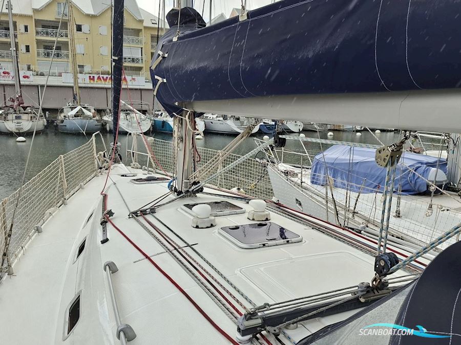 Harmony 42- Poncin Yacht