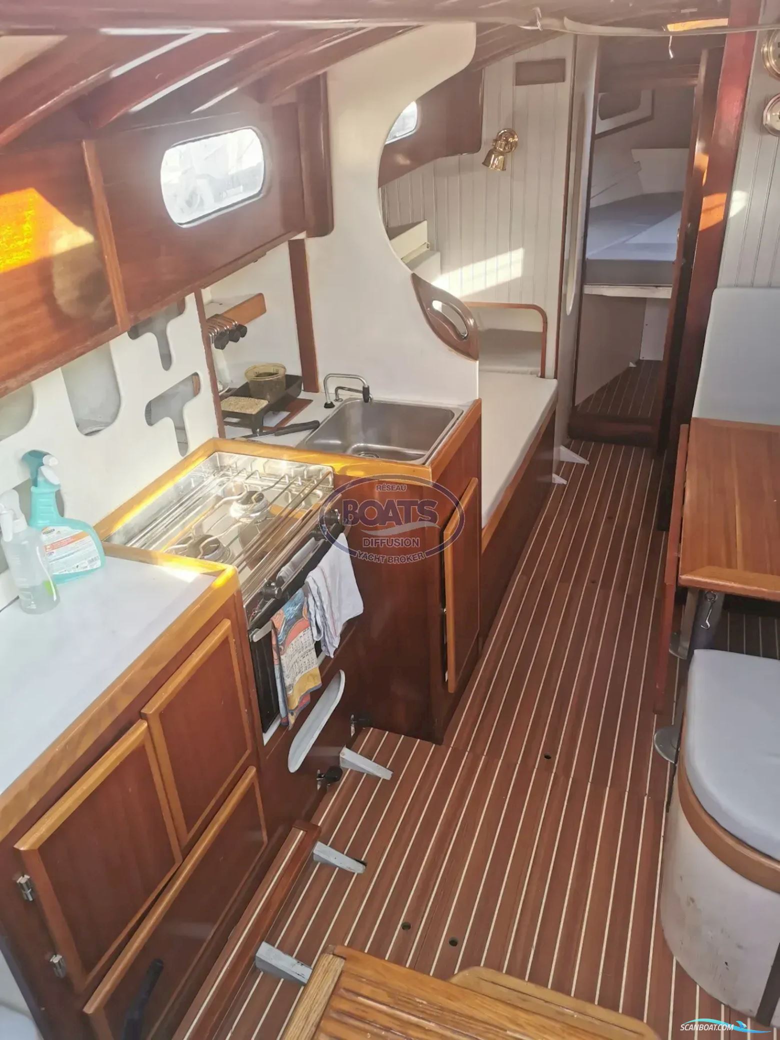 Hartwell OF Plymouth (GB) Hartwell OF Plymouth (GB) Golden Hind 31 Voilier Bois