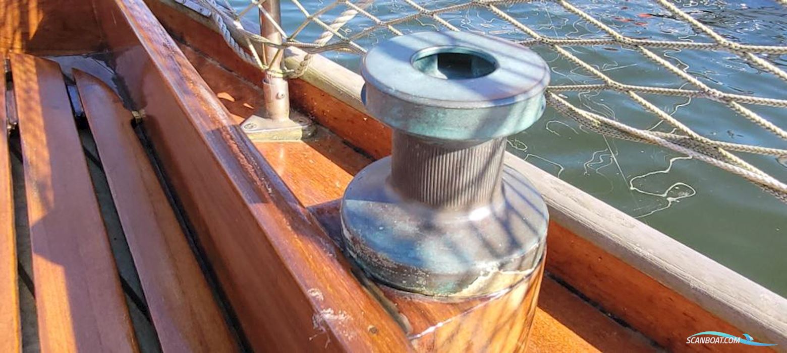 Heinrich Braue Klassiker 9 KR Yacht