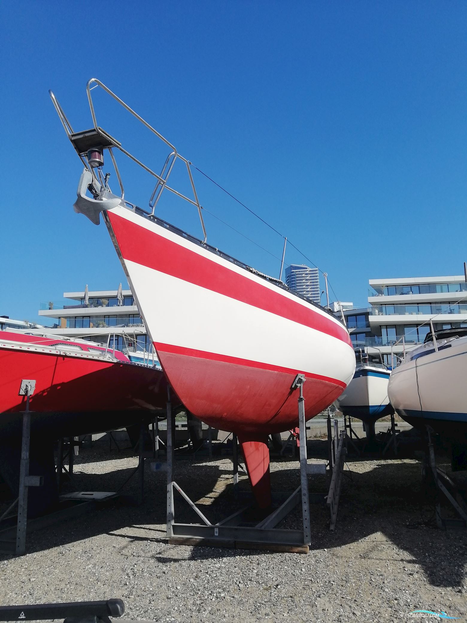 HELMSMAN 35