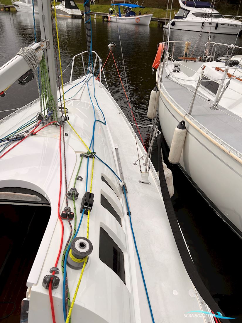 Helmsman751