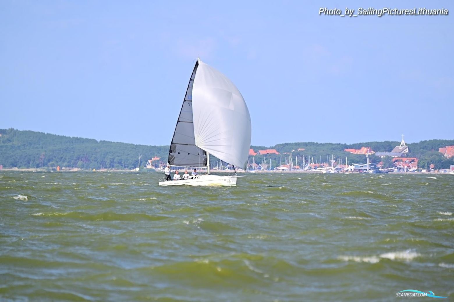 Helmsman751