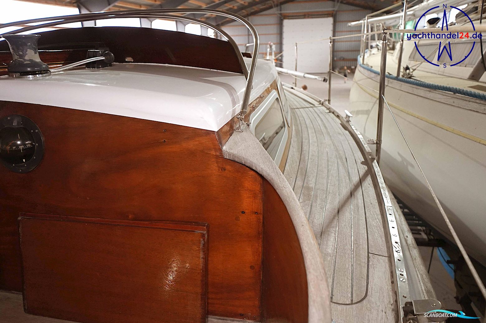 Henningsen & Steckmest Scalar 28