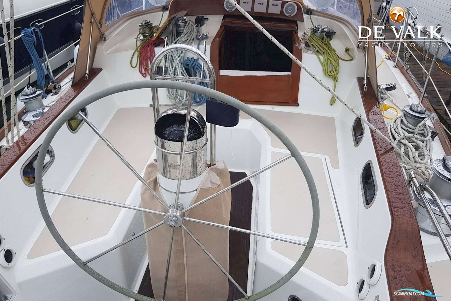 HINCKLEY Sou'wester 52