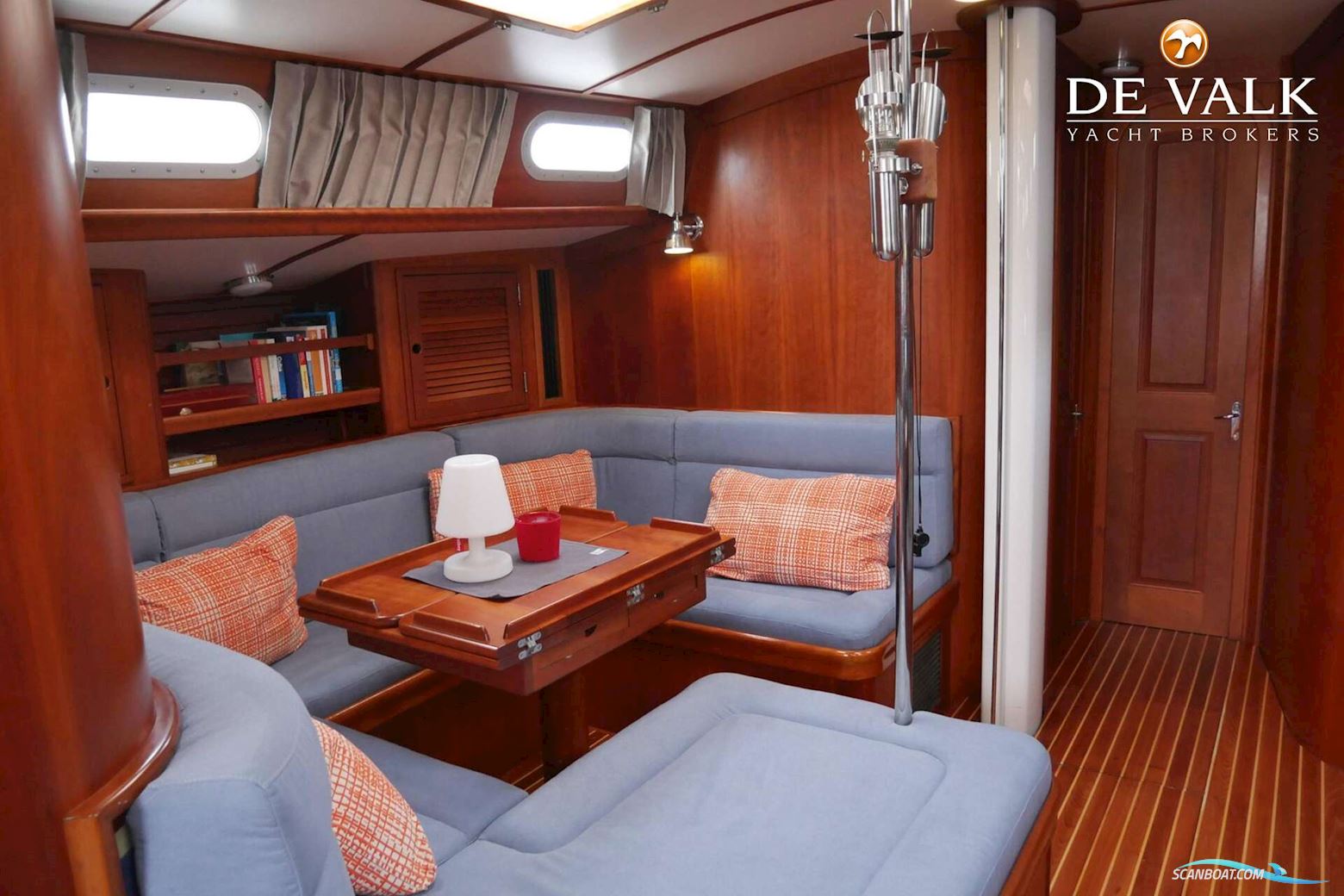 HINCKLEY Sou'wester 52