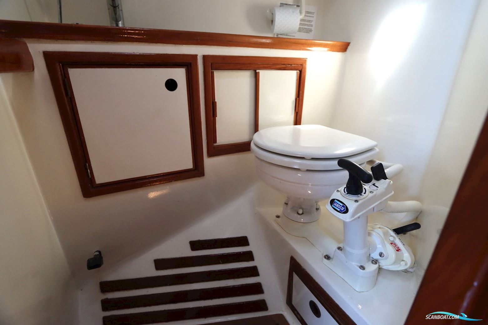 Holman & Pye Red Admiral