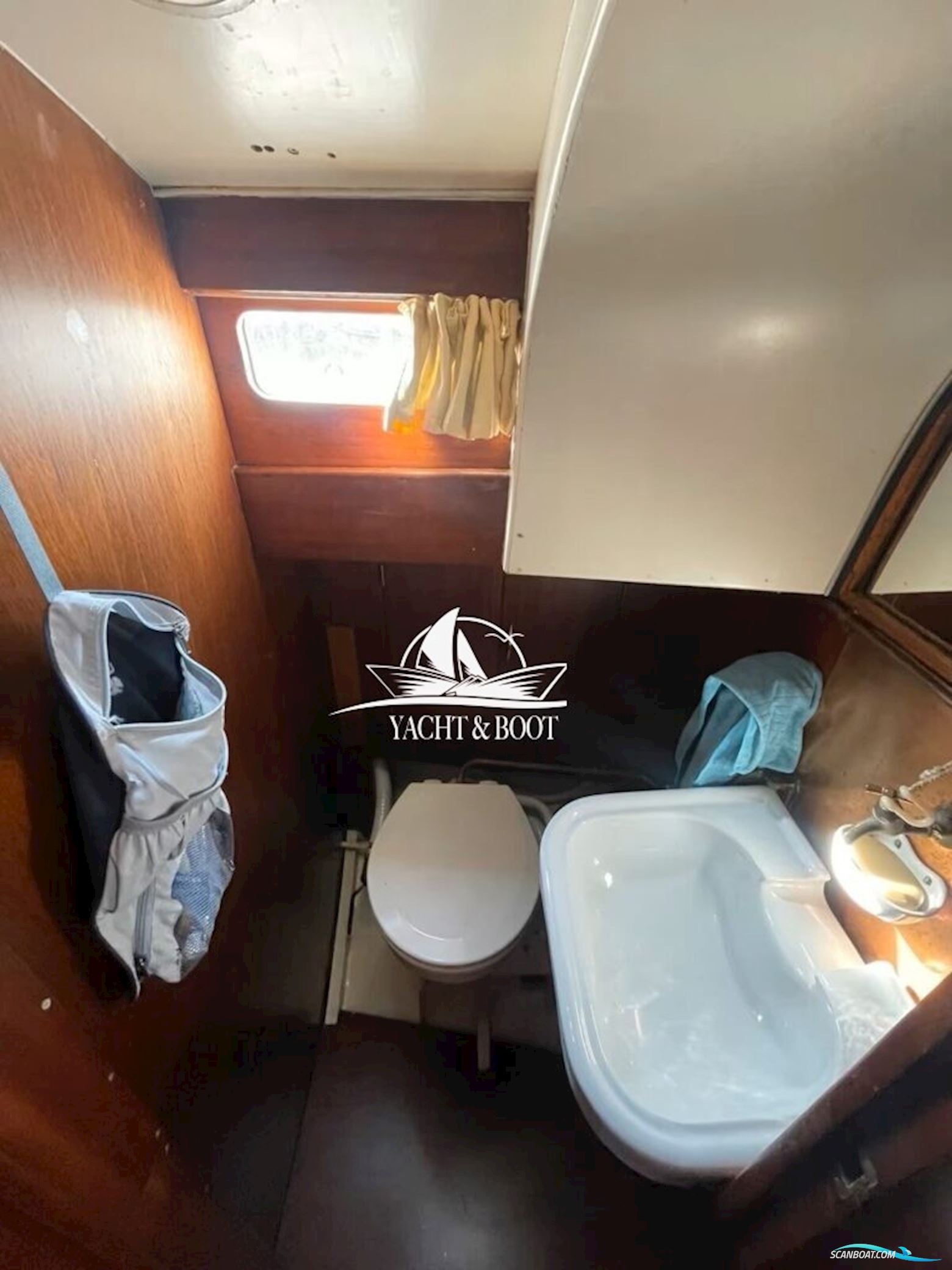 Huisman (Royal Huisman Shipyard) Huisman (Royal Huisman Shipyard) Huisman 1100