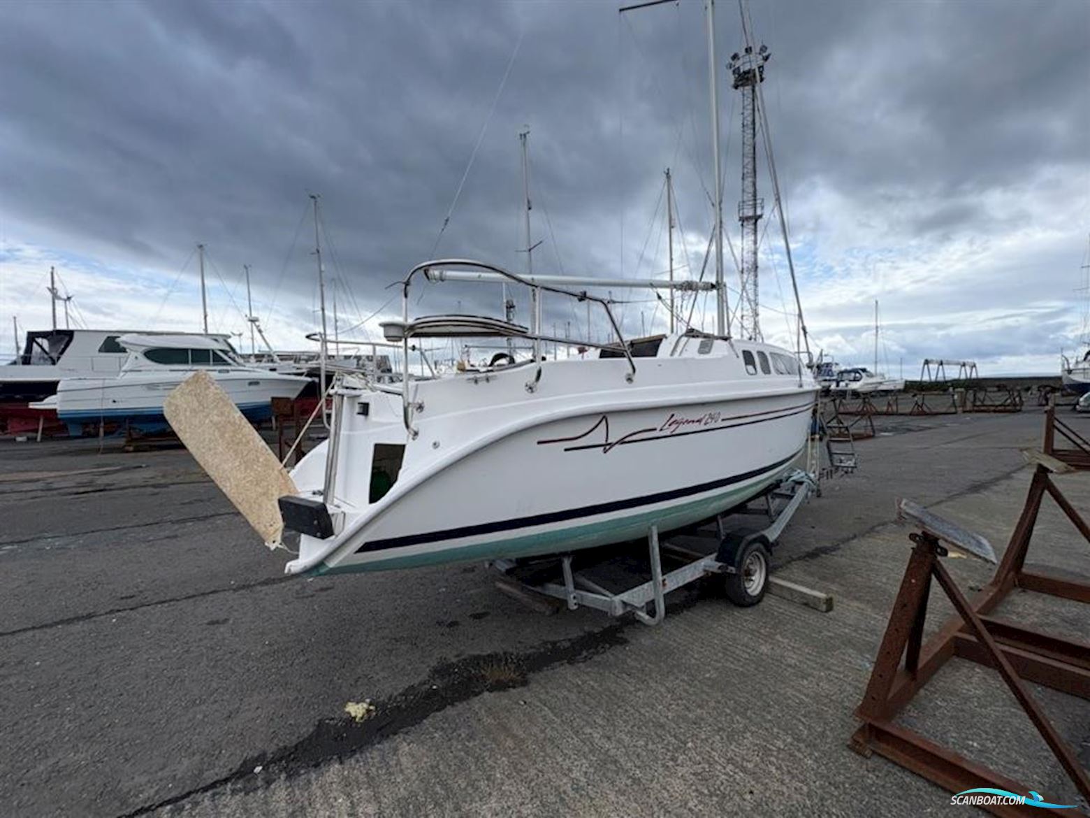 Hunter  Legend 240