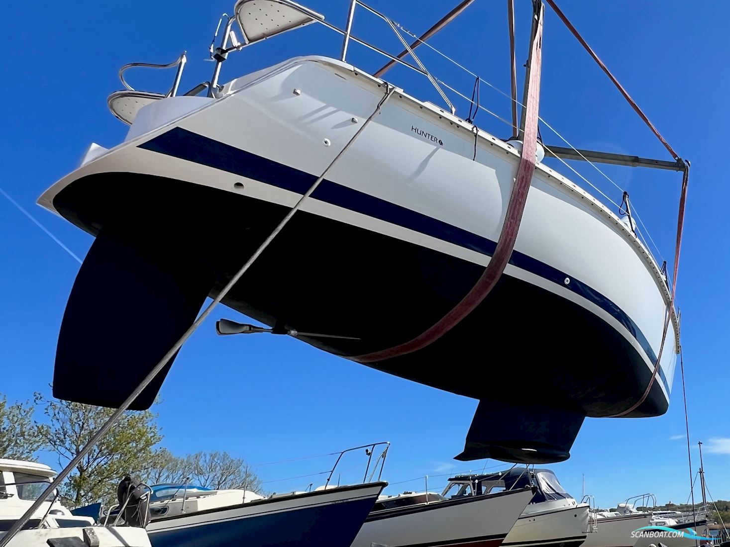 Hunter 28