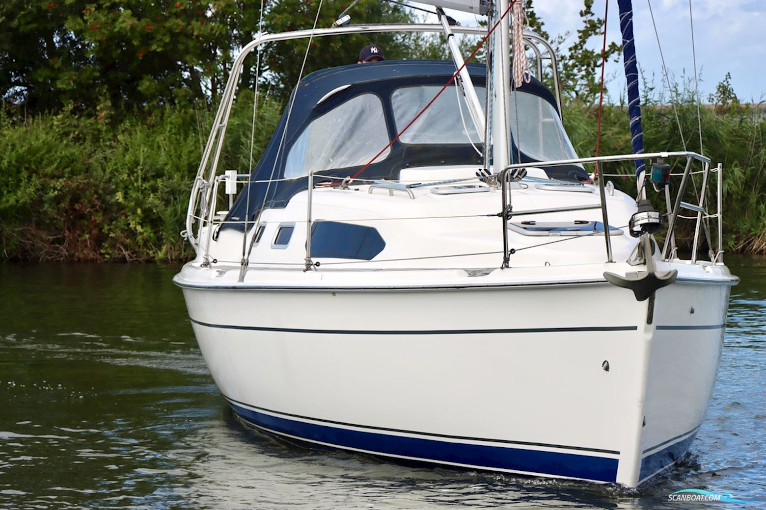 Hunter 306
