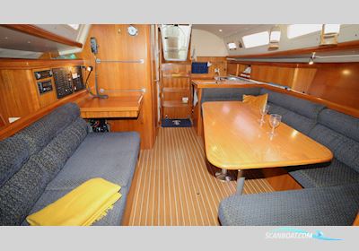 Hunter 33 Sailingboat 2004, with Volvo Penta engine, Denmark