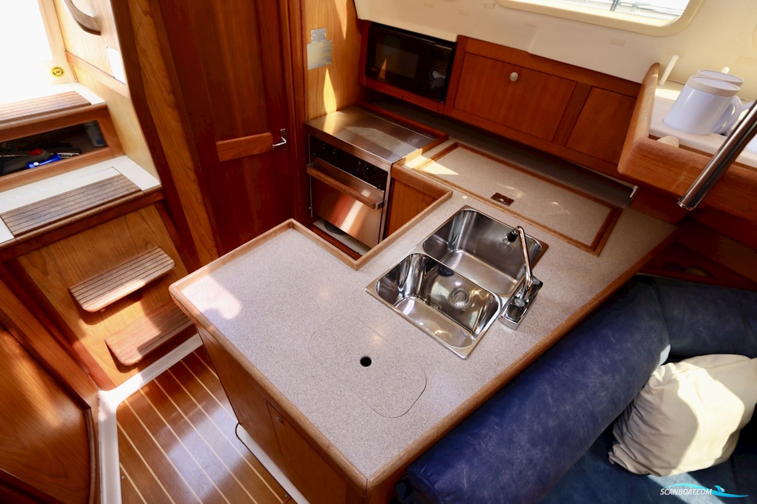 Hunter 340