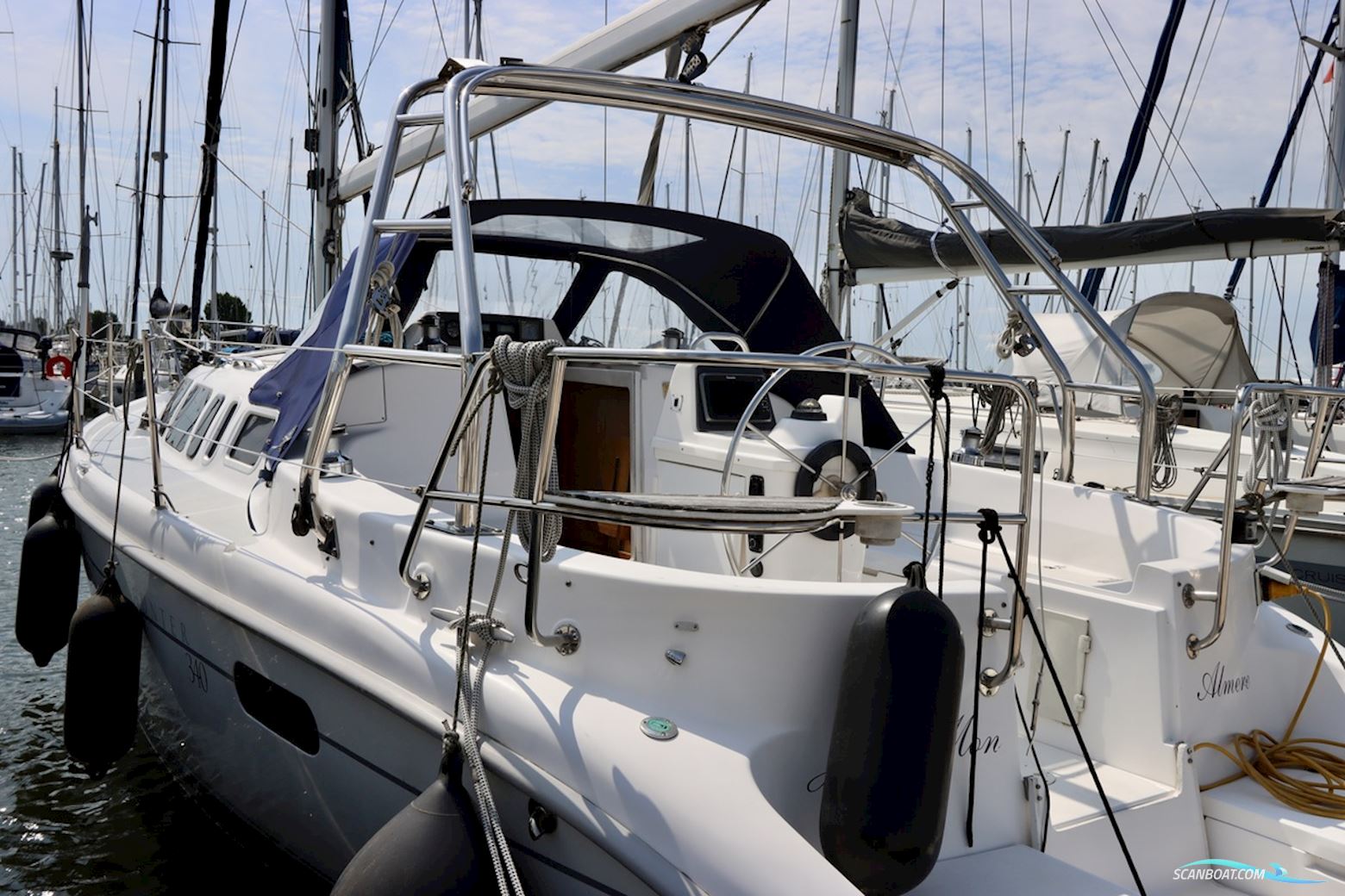 Hunter 340