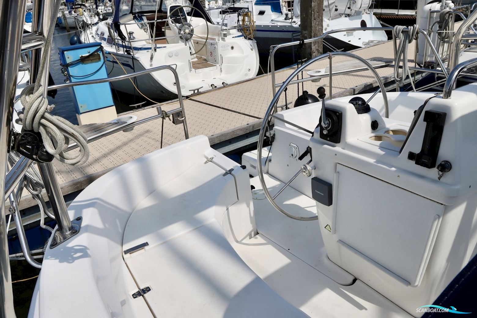 Hunter 340