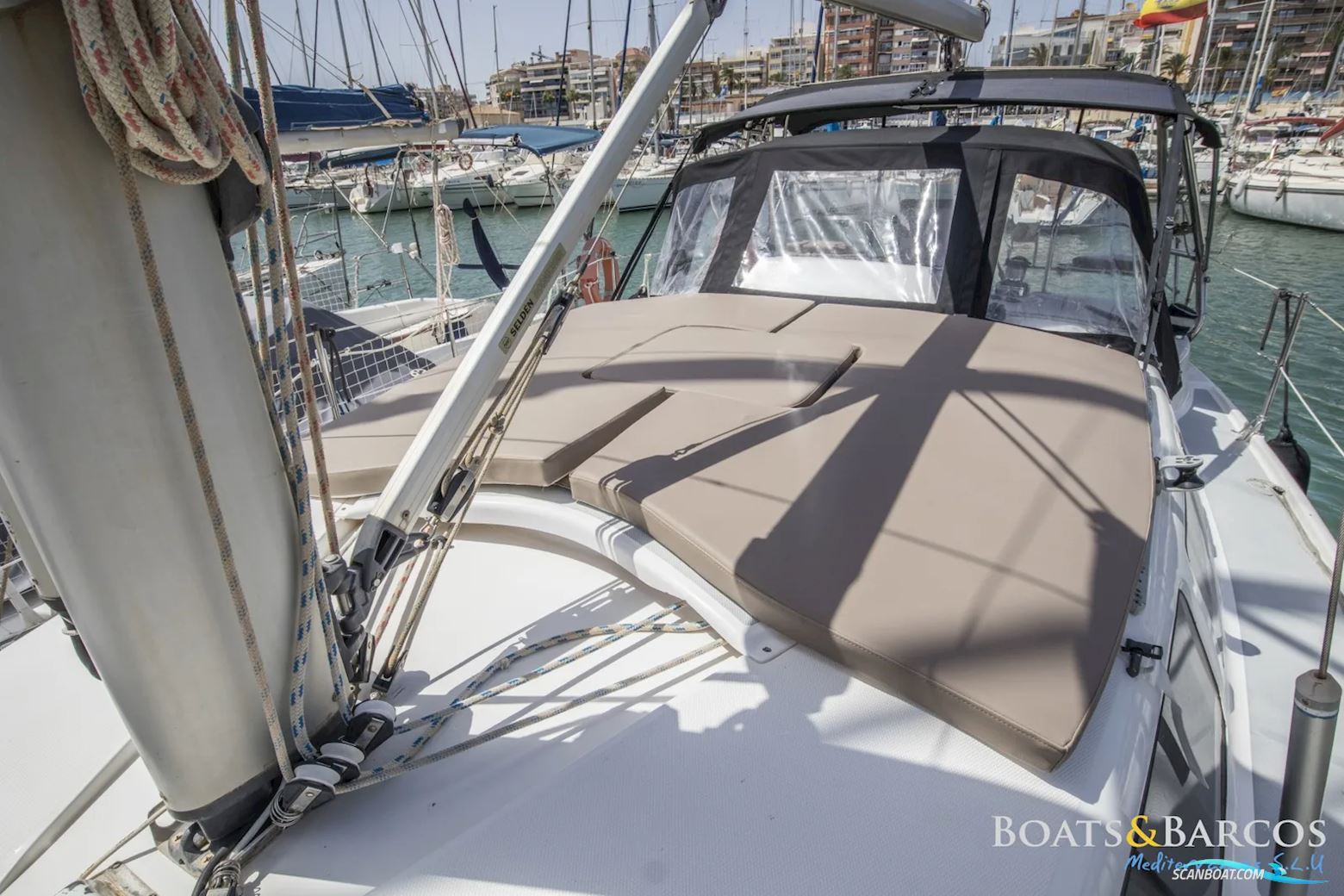 Hunter 340