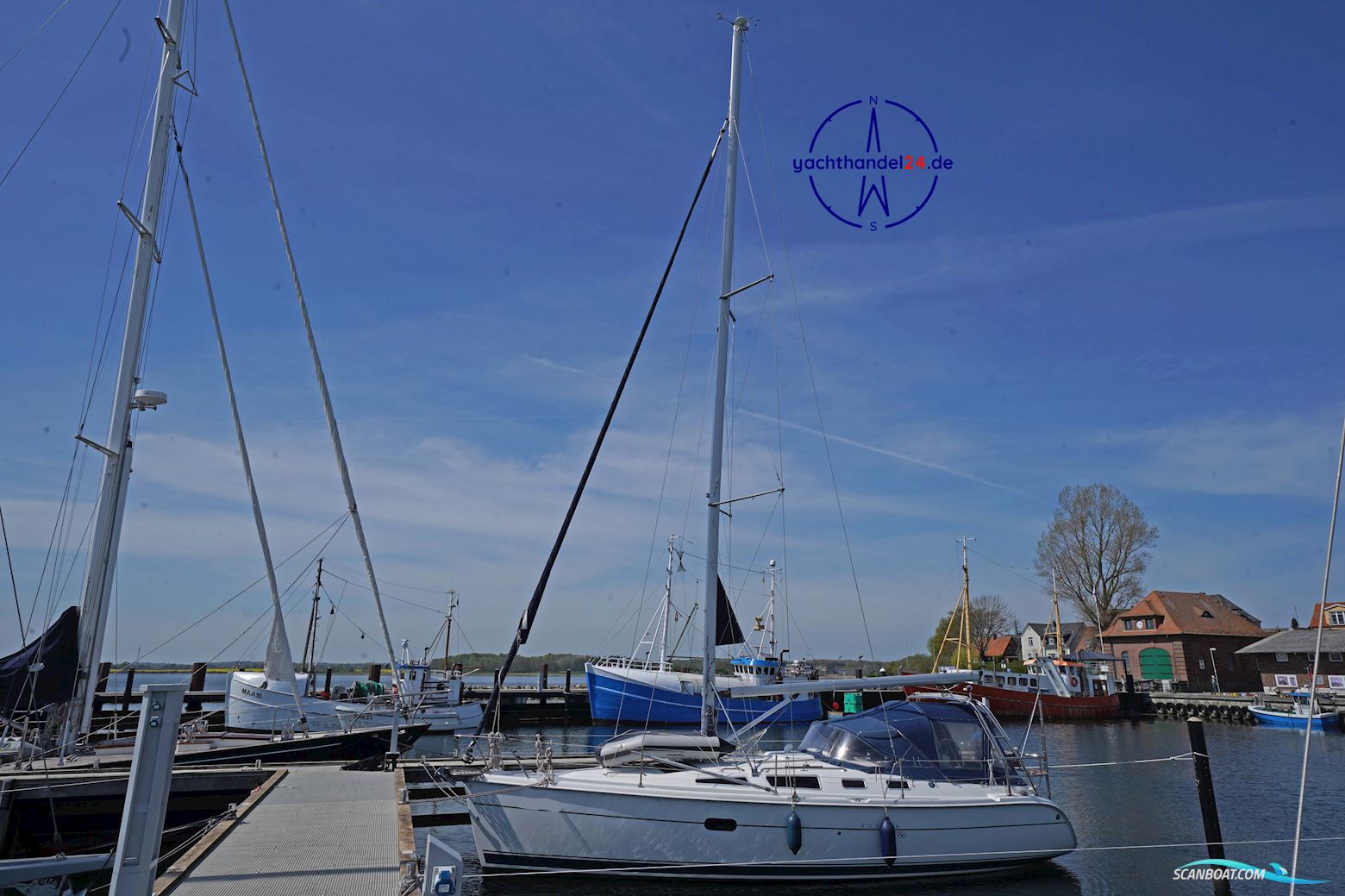 Hunter 356 Sailingboat 2002, with Yanmar engine, Germany