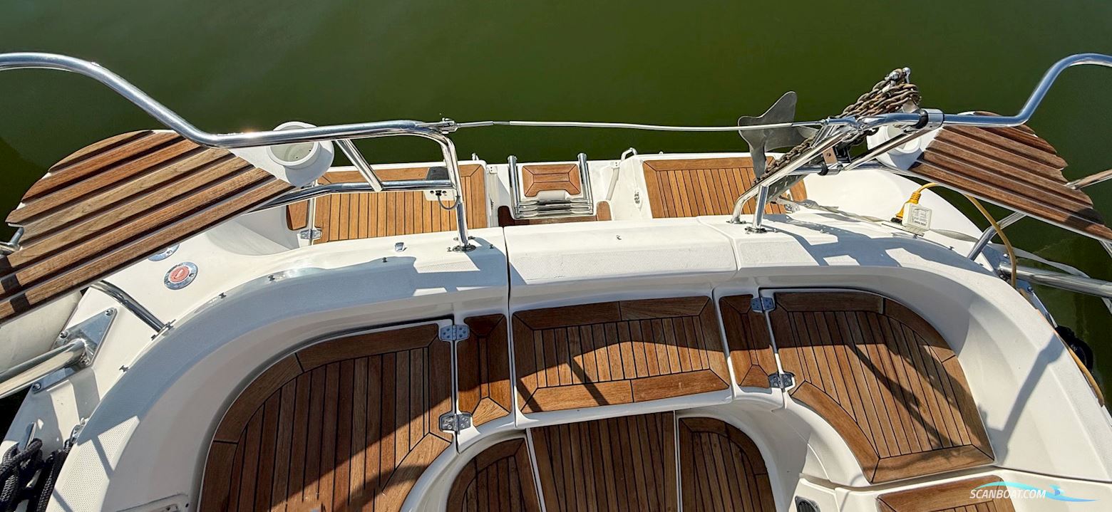 Hunter 356