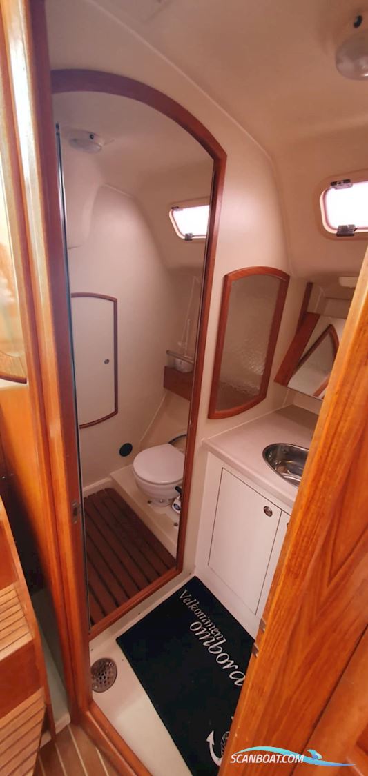 Hunter 36