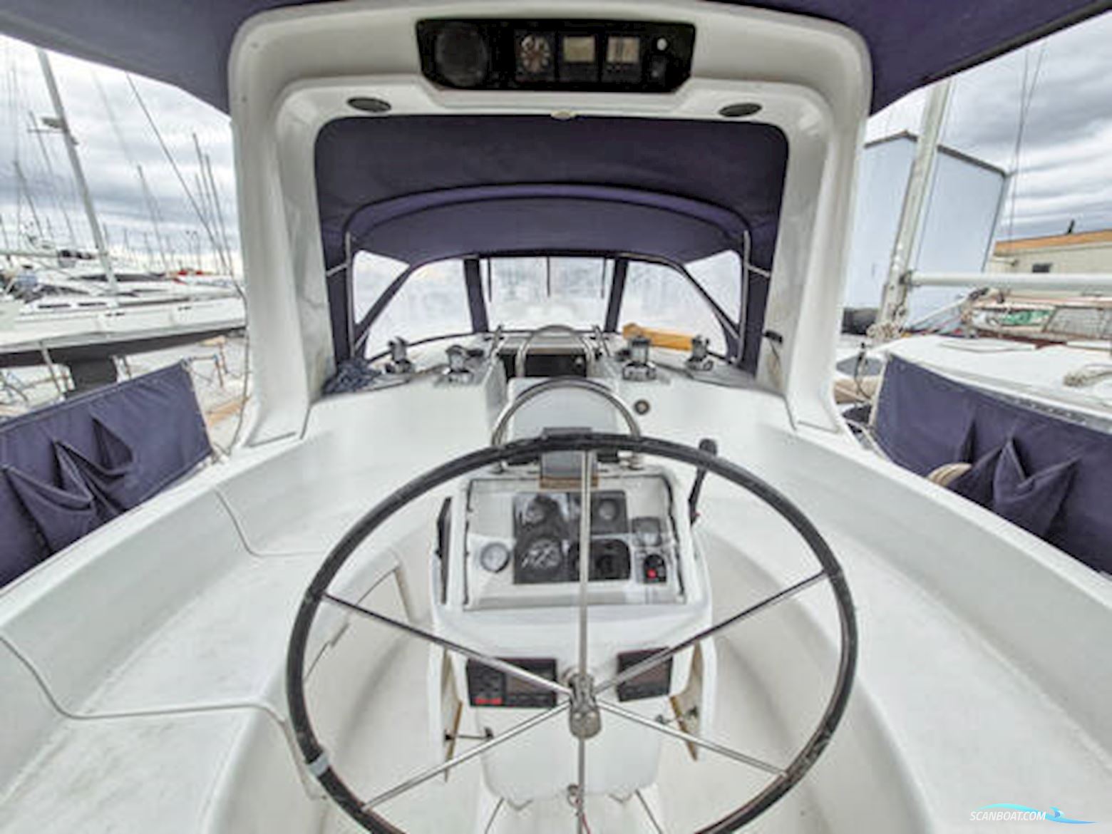 Hunter 430