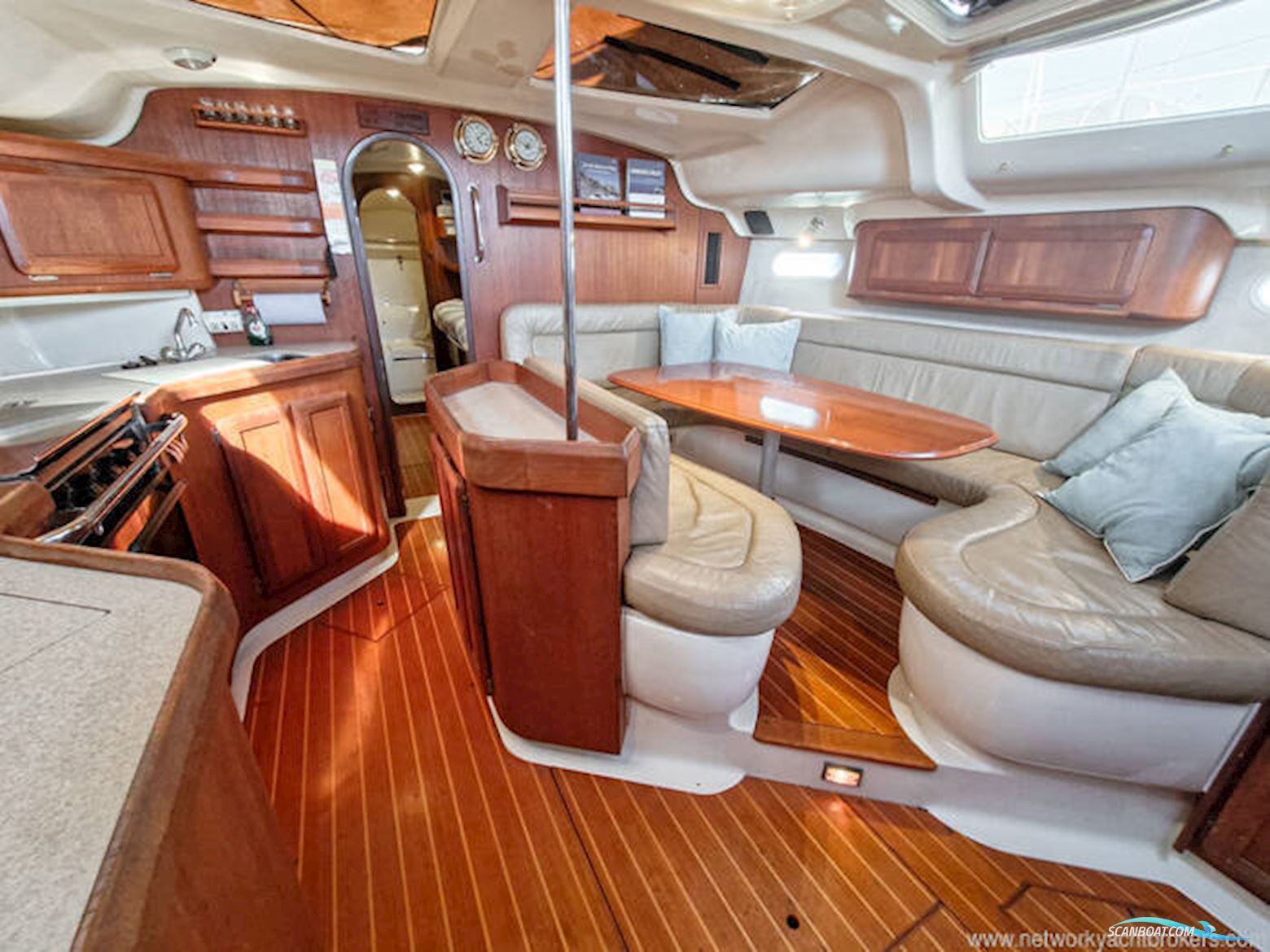 Hunter 430