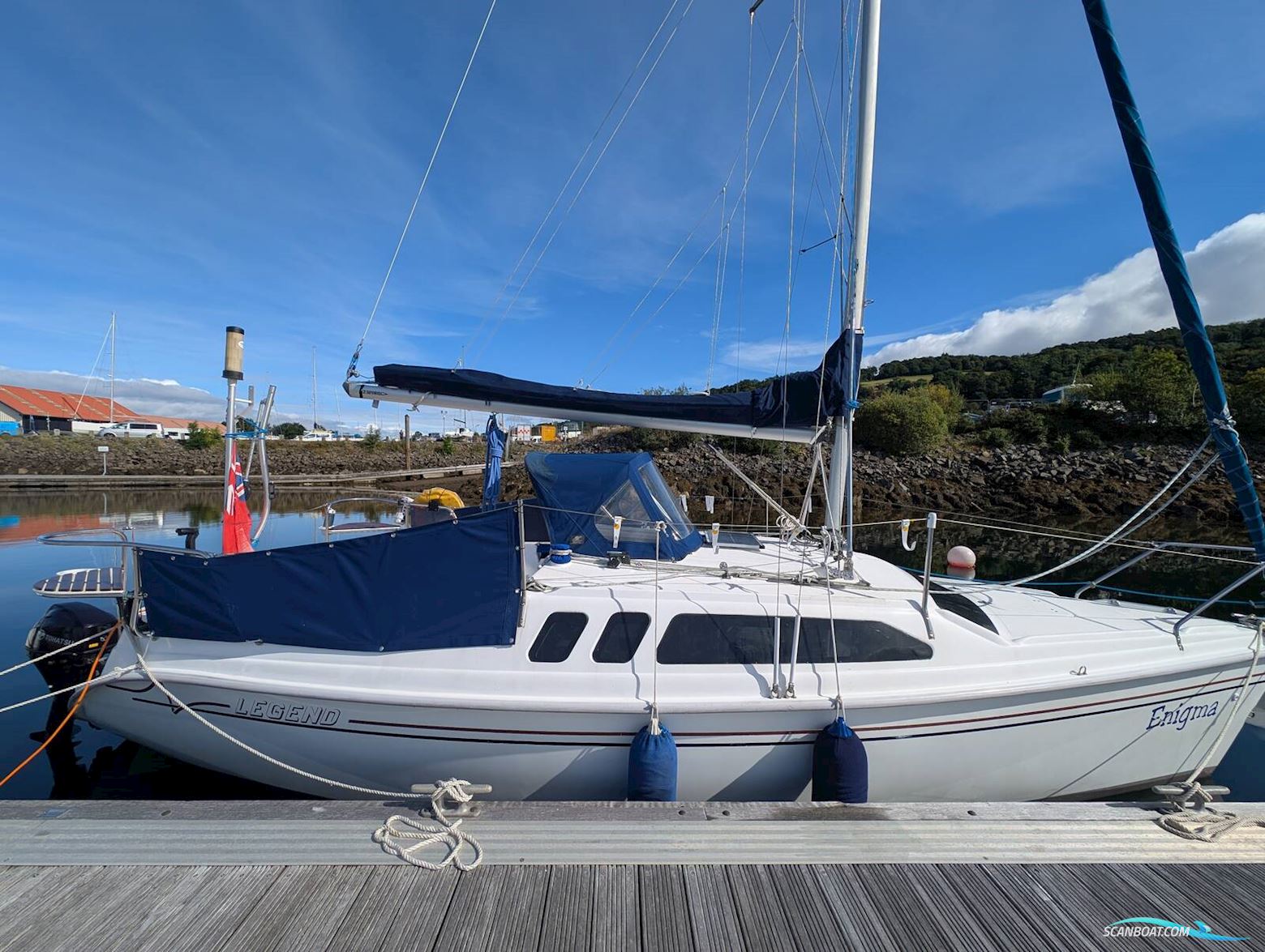 Hunter Legend 240 Sailingboat 1998, with Tohatsu engine, United Kingdom