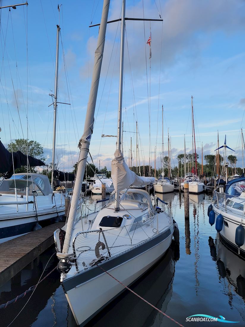 Impala 27 Sailingboat 1984, with Nanni 2.10 (2016) engine, Germany