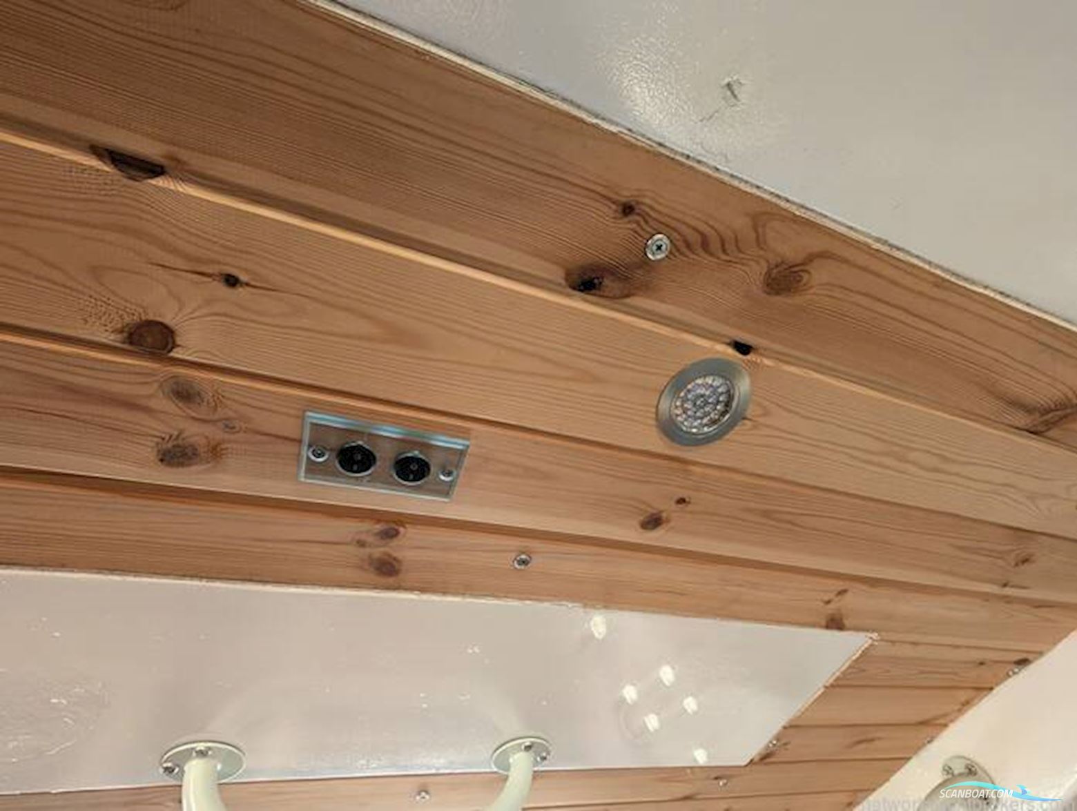 Ior Ron Holland Design