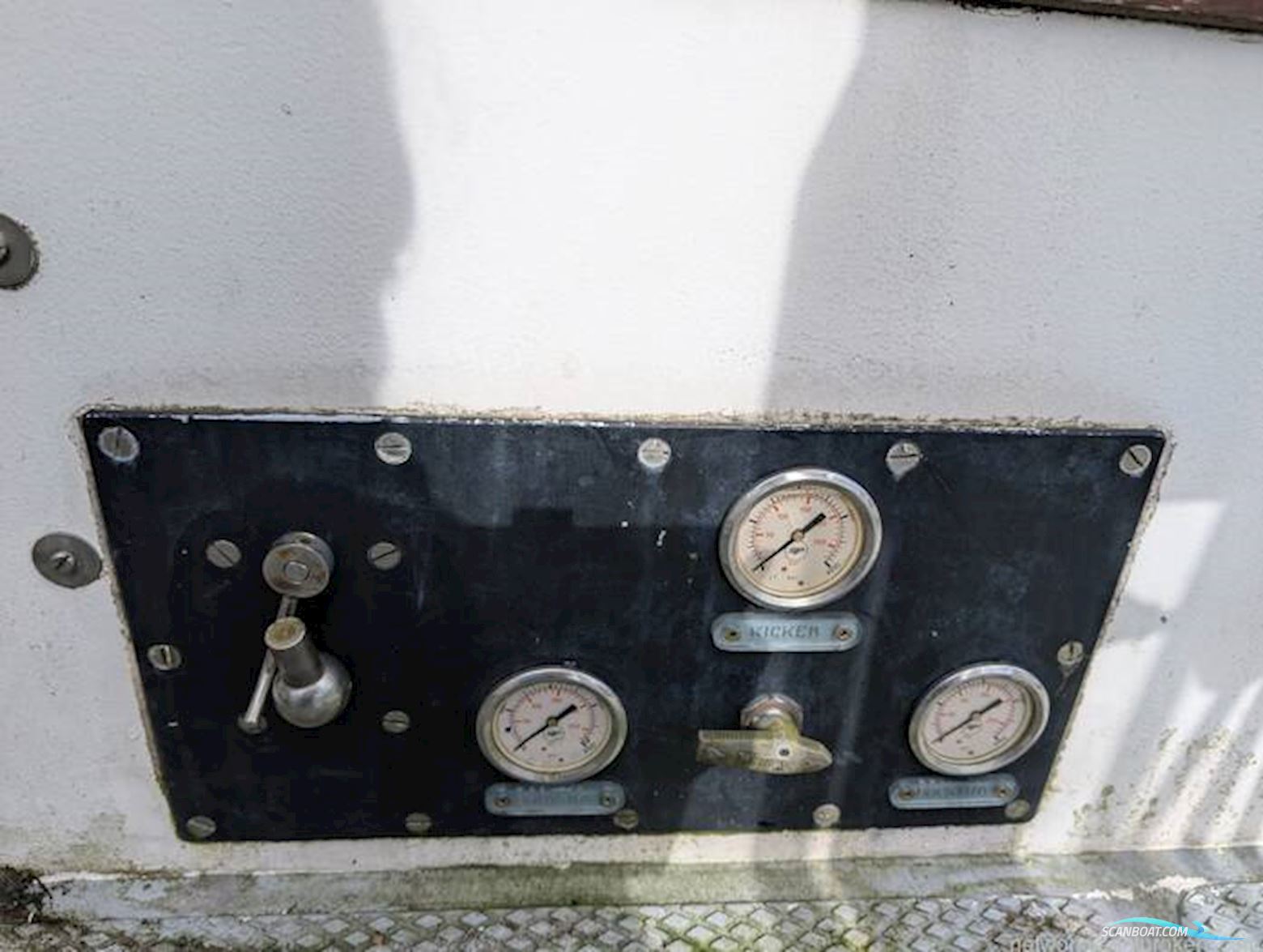 Ior Ron Holland Design