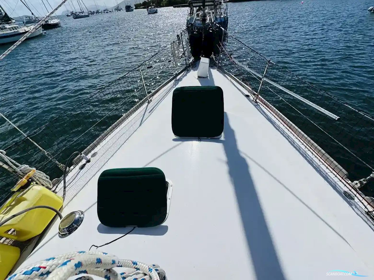 Irwin 41 Center Cockpit Ketch