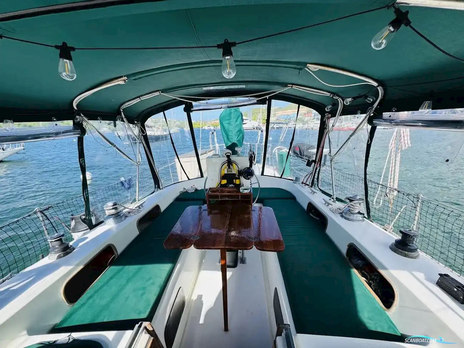 Irwin 41 Center Cockpit Ketch