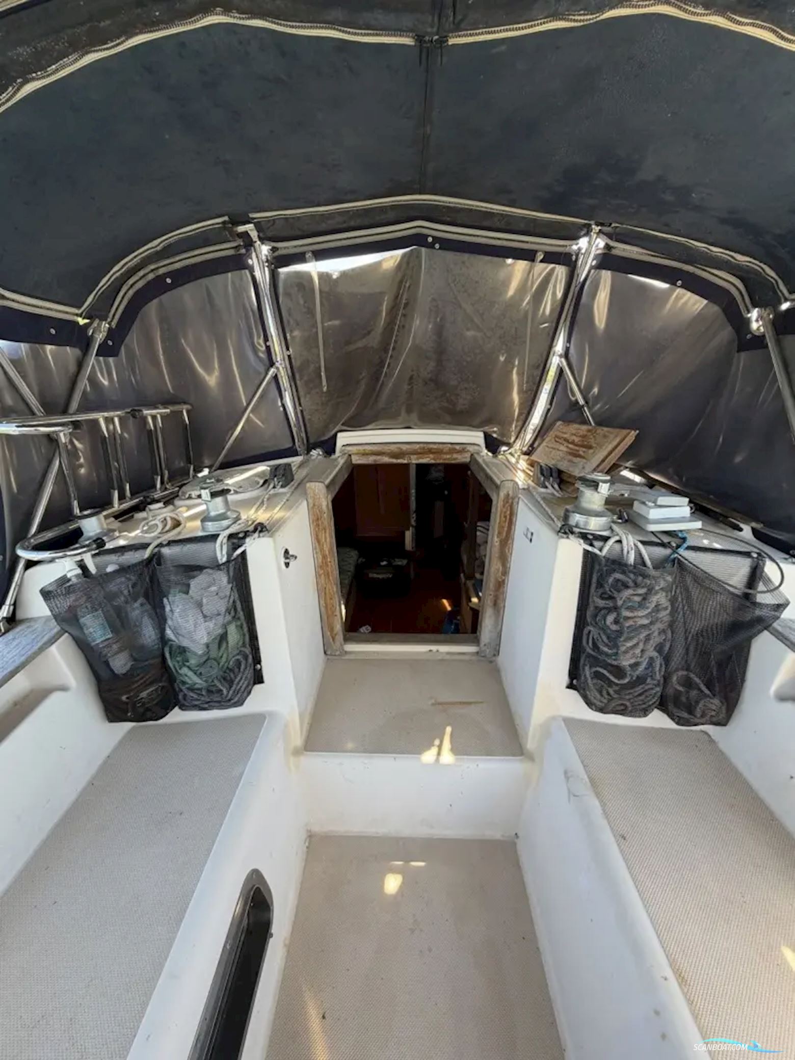 Island Packet 35