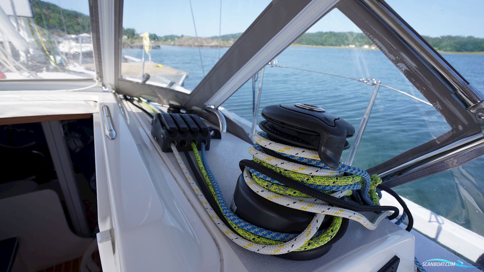 J Boats J 9